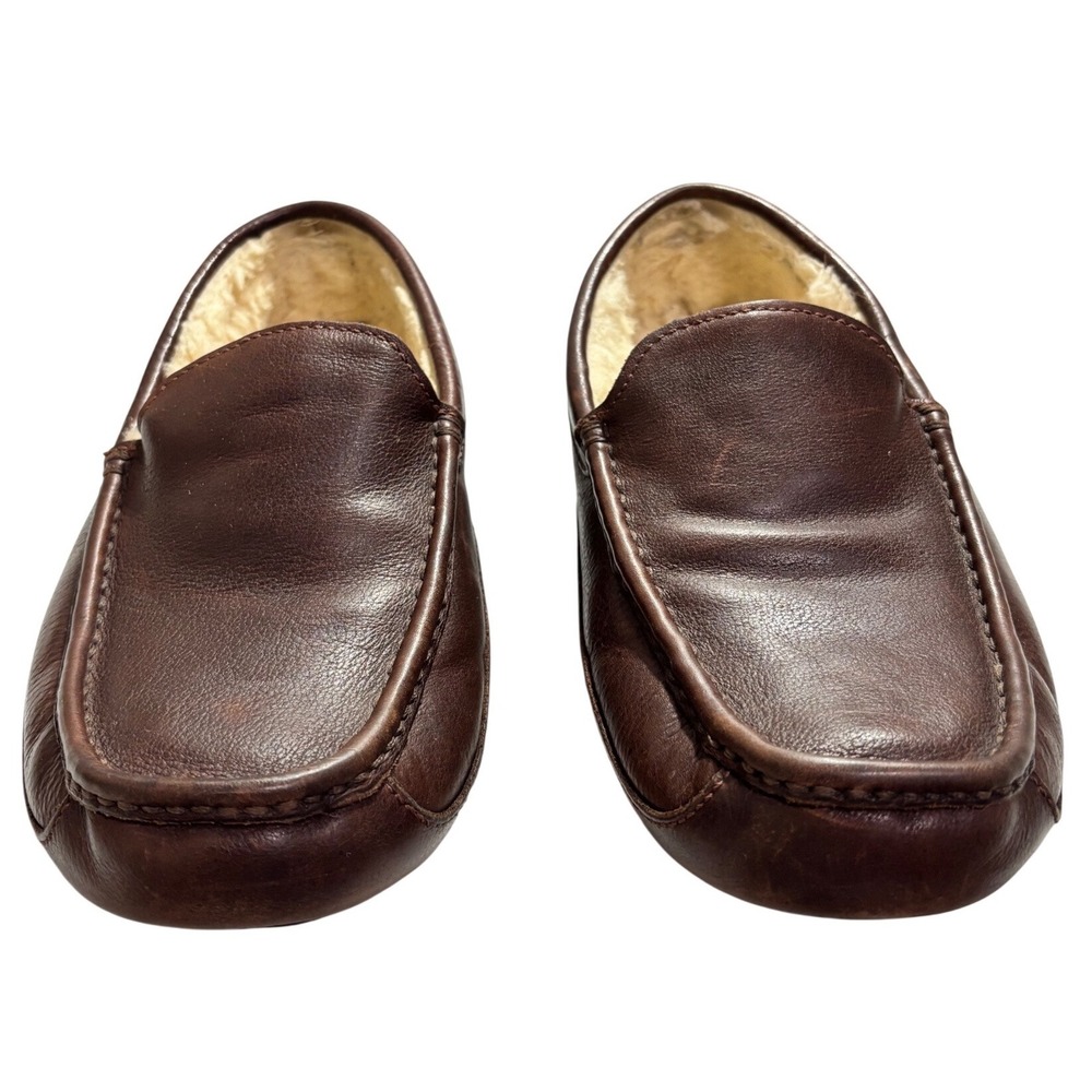 UGG Ascot Slippers Mens 9 Comfy Brown Leather Sheepskin Lined Moccasin Loafers